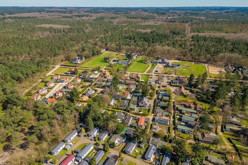 4-Pers. Chalet Met Eigen Parkeerplaats In Veluwe Villa Putten Luaran gambar